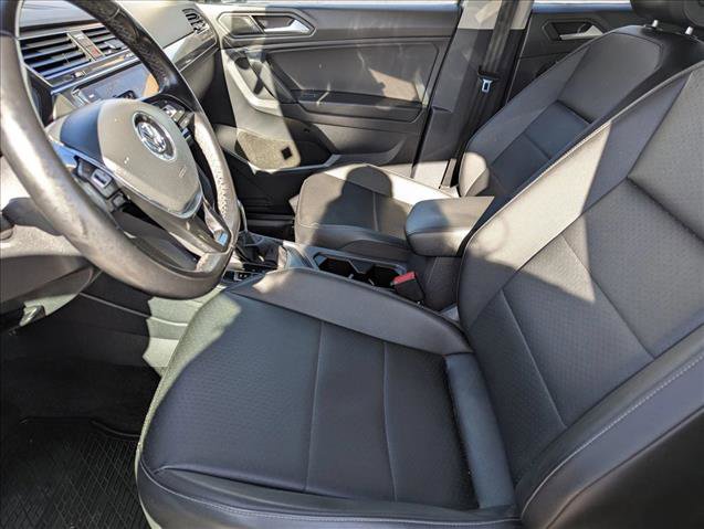 Used 2019 Volkswagen Tiguan SE w/ 3rd Row Seat Package image 15