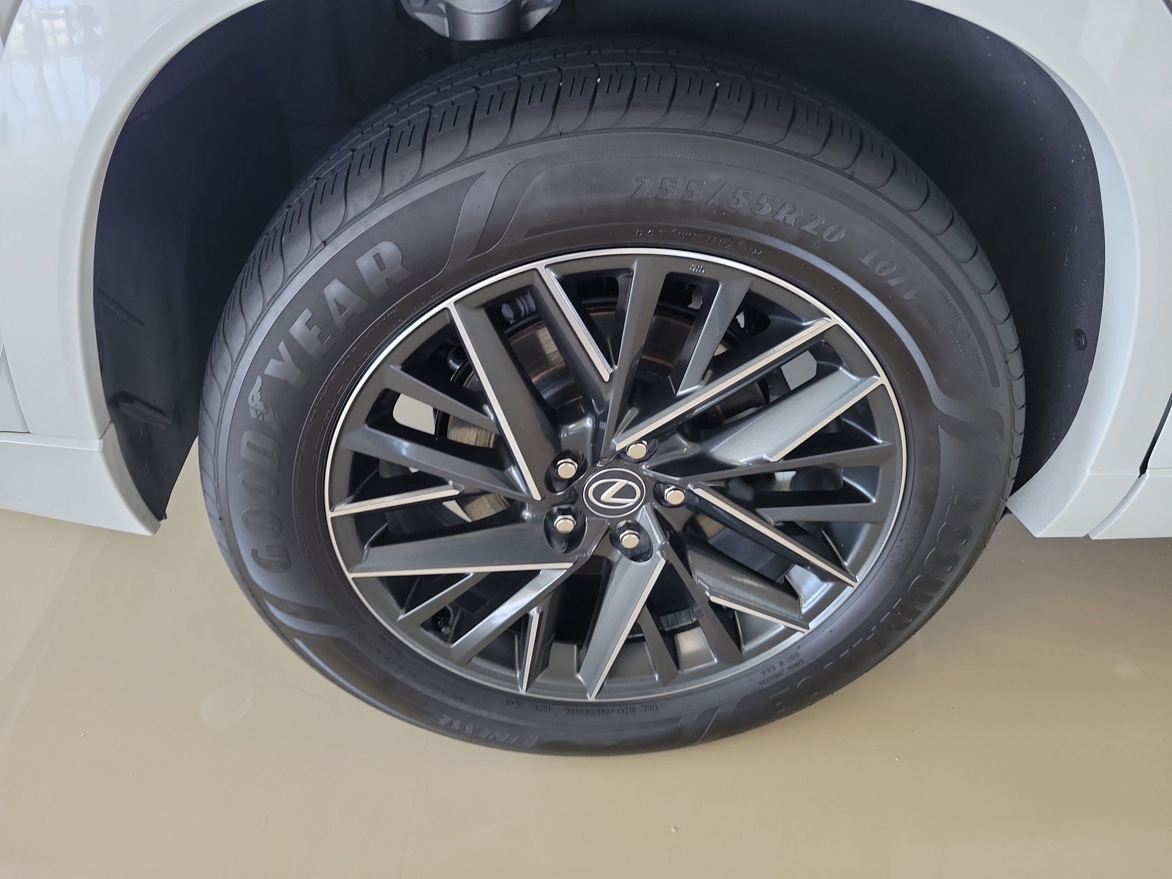 Used 2024 Lexus TX 350 FWD w/ Technology Package image 9