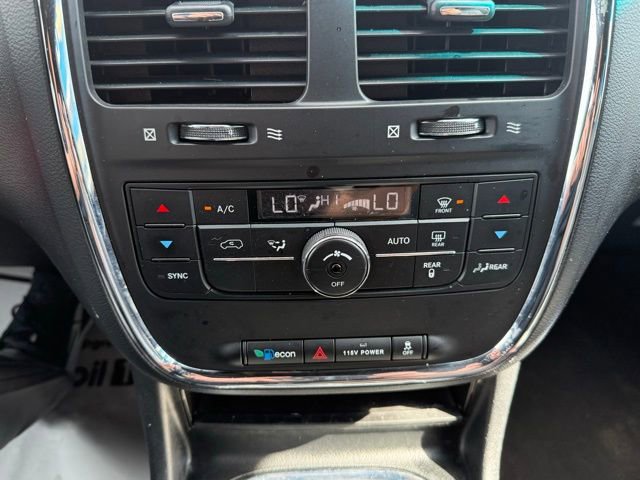 Used 2016 Dodge Grand Caravan R/T FWD image 24