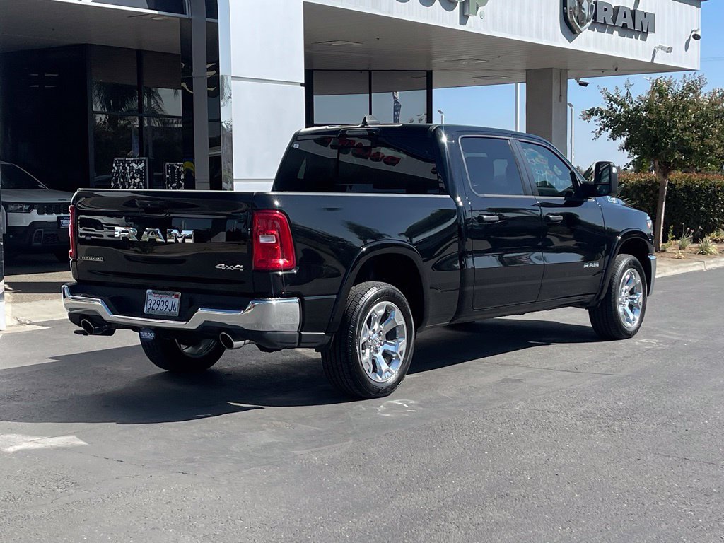 Used 2025 RAM 1500 Big Horn AWD/4WD image 4