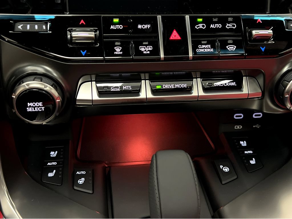 New 2026 Lexus LX 700h F Sport AWD/4WD image 17