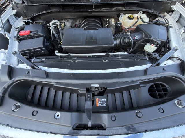 Used 2023 GMC Yukon XL AT4 w/ AT4 Premium Package AWD/4WD image 38