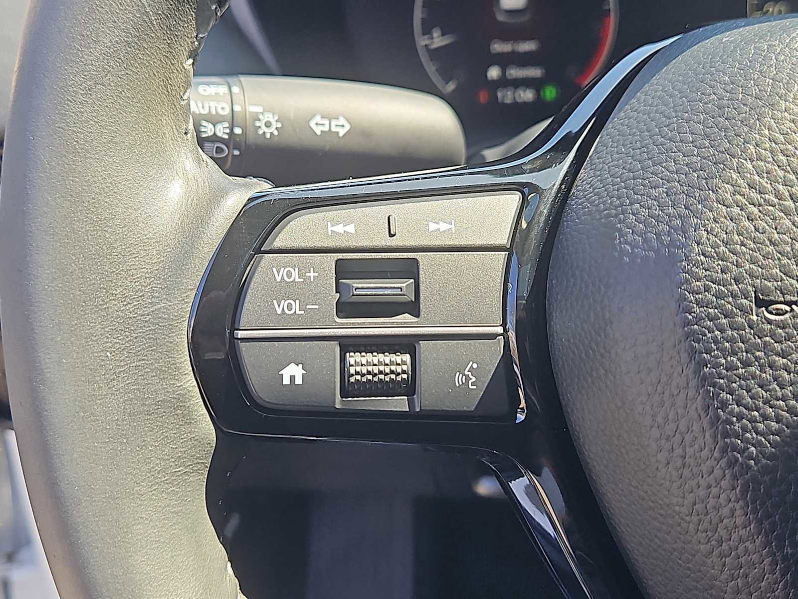 Used 2024 Honda HR-V EX-L image 22