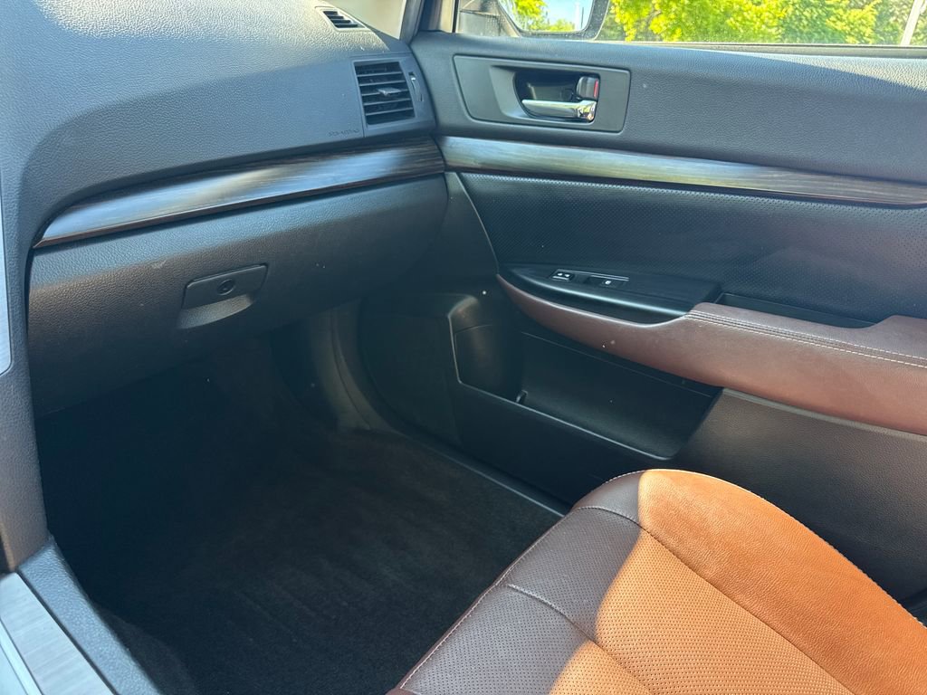 Used 2014 Subaru Outback 2.5i Limited AWD/4WD image 17