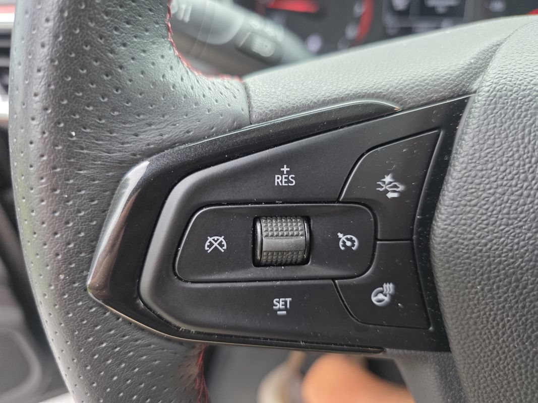 Used 2022 Chevrolet TrailBlazer RS FWD image 22