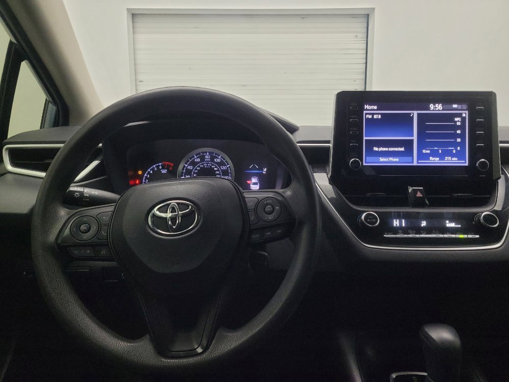 Used 2020 Toyota Corolla LE image 22