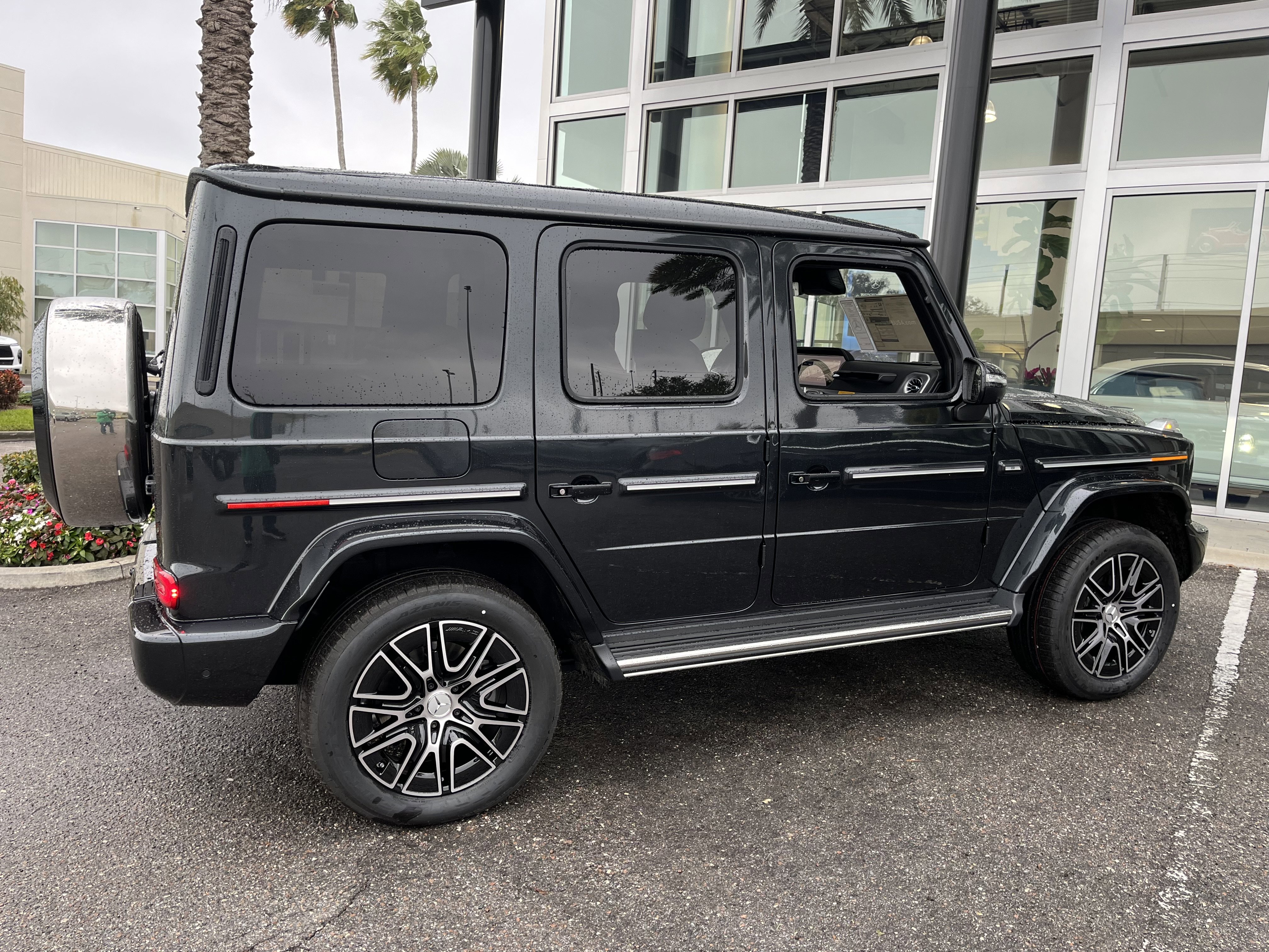 New 2026 Mercedes-Benz G 580 w/ EQ Technology image 6