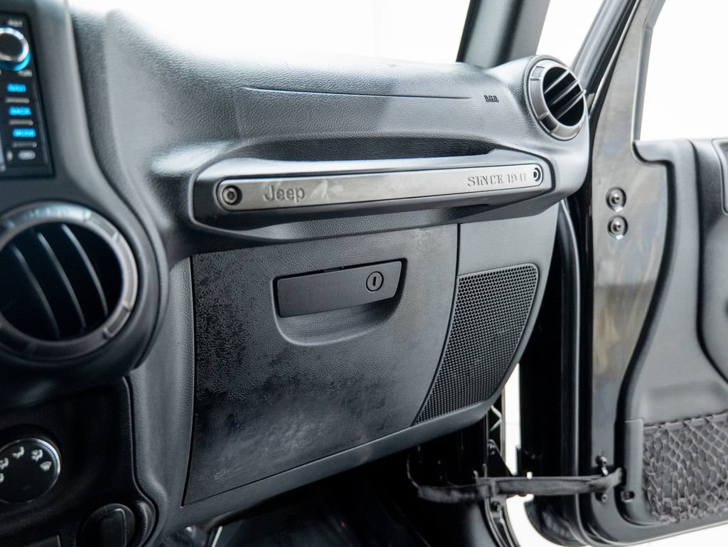 Used 2018 Jeep Wrangler Sport AWD/4WD image 48