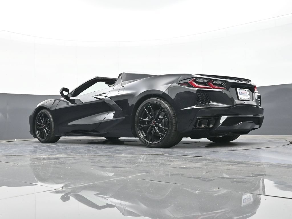 Used 2023 Chevrolet Corvette Stingray Premium Conv w/ Battery Protection Package RWD image 31