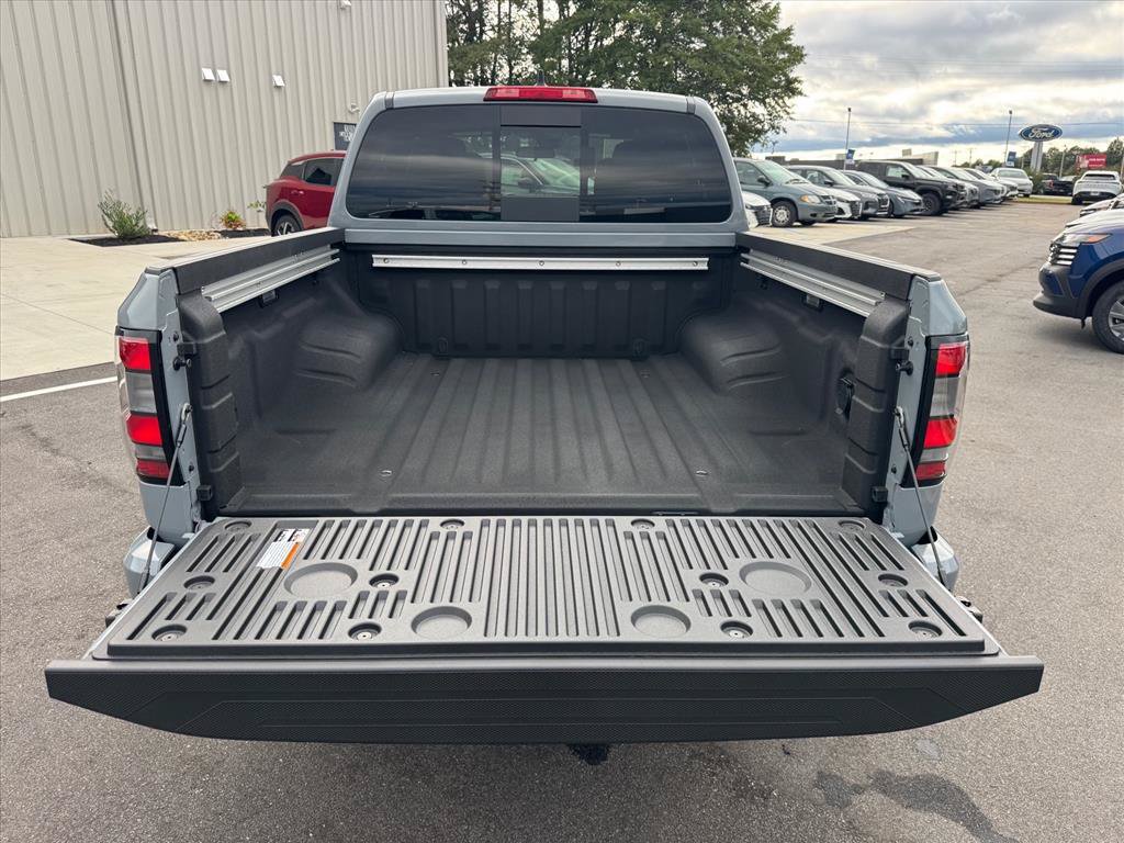 New 2027 Nissan Frontier PRO-4X AWD/4WD image 10