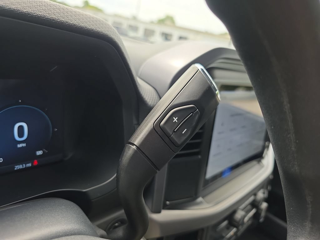 Used 2025 Ford F150 XLT AWD/4WD image 22