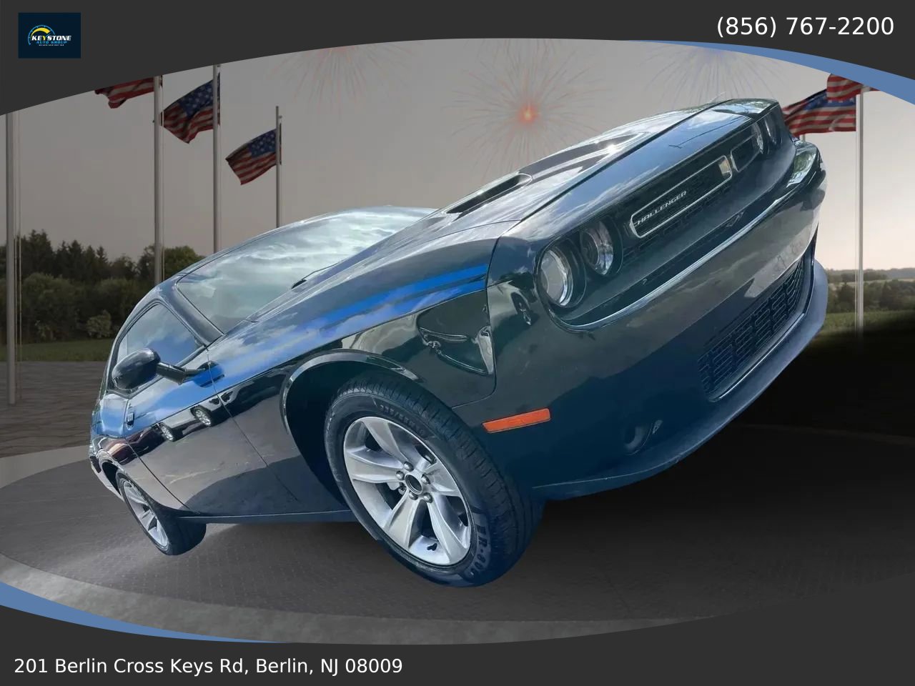 Used 2017 Dodge Challenger SXT w/ Driver Convenience Group image 16