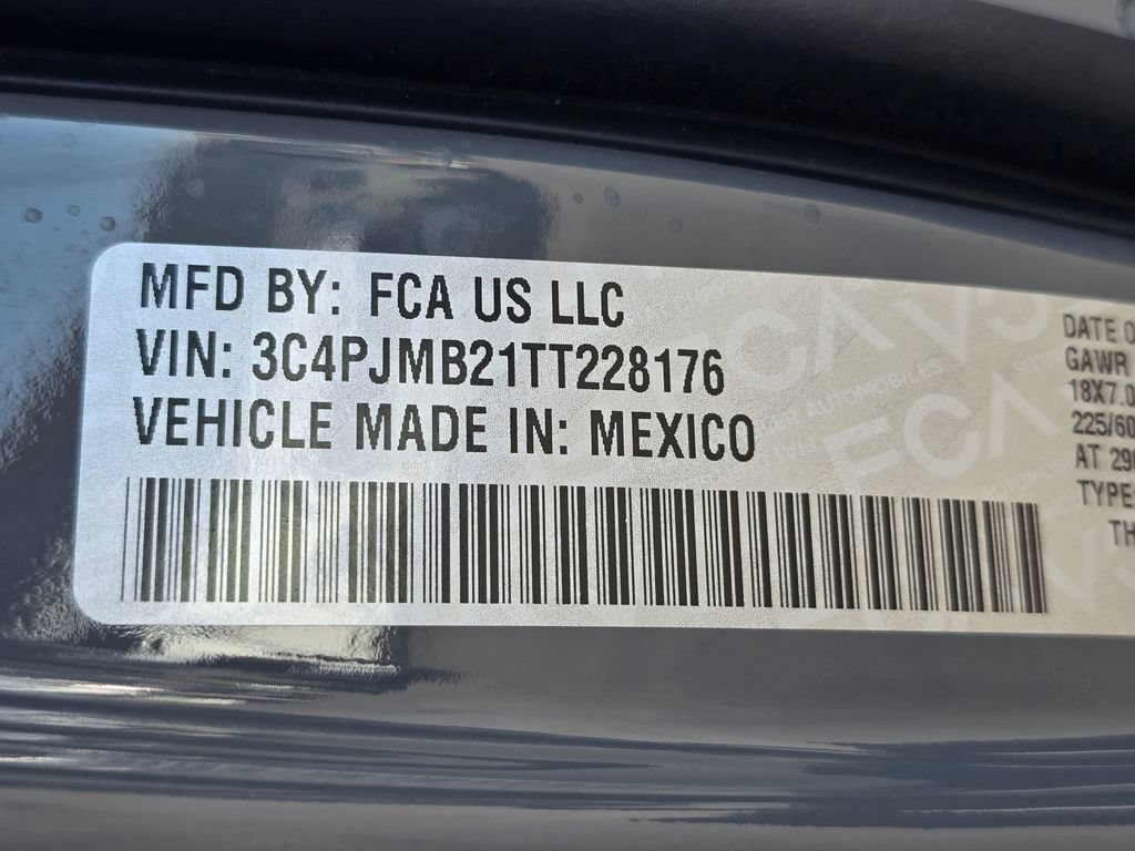 New 2026 Jeep Cherokee Laredo AWD/4WD image 31