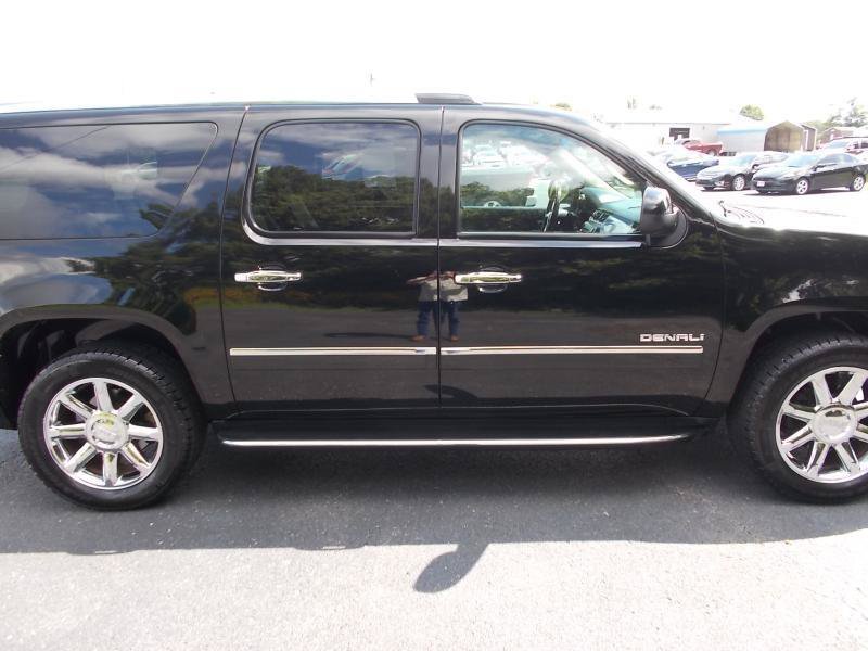 Used 2012 GMC Yukon XL Denali AWD/4WD image 12