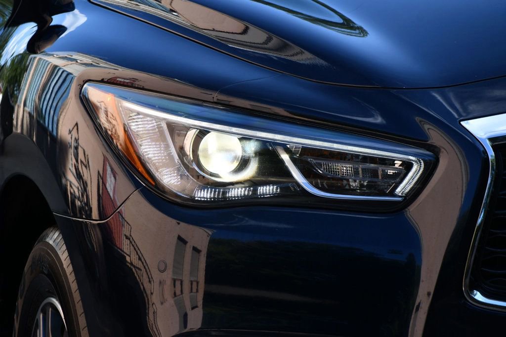 Used 2018 INFINITI QX60 Luxe w/ Premium Plus Package image 15