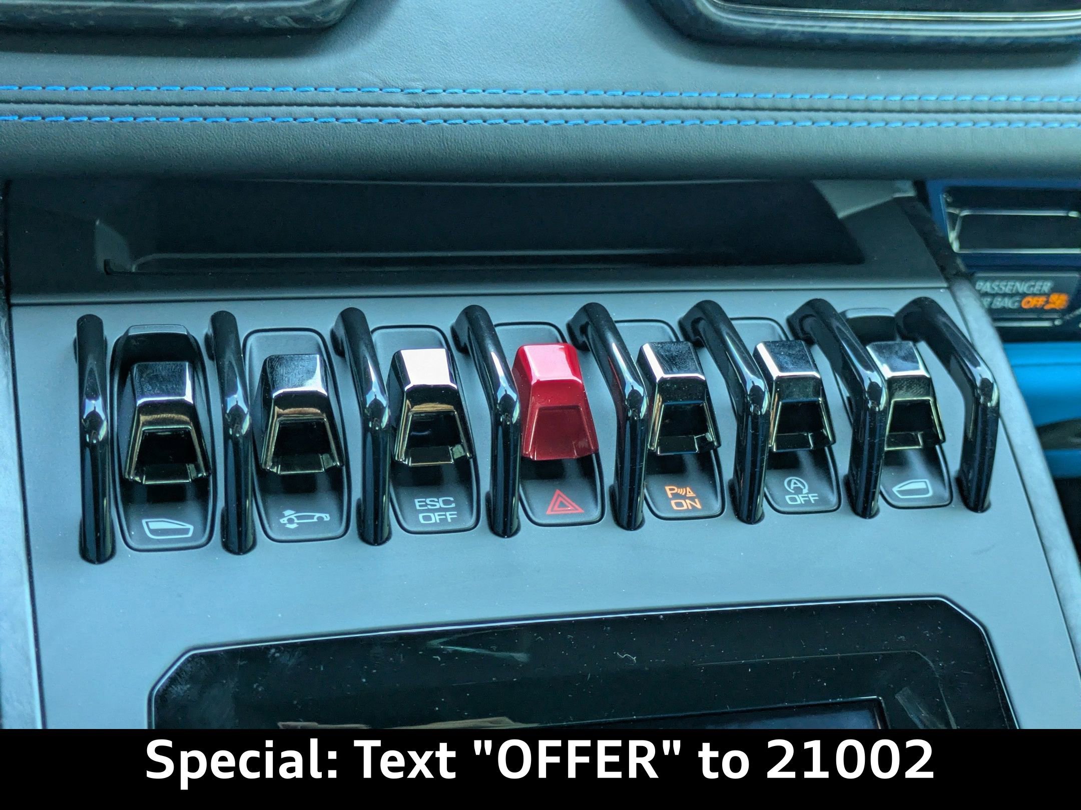 Used 2020 Lamborghini Huracan EVO image 26