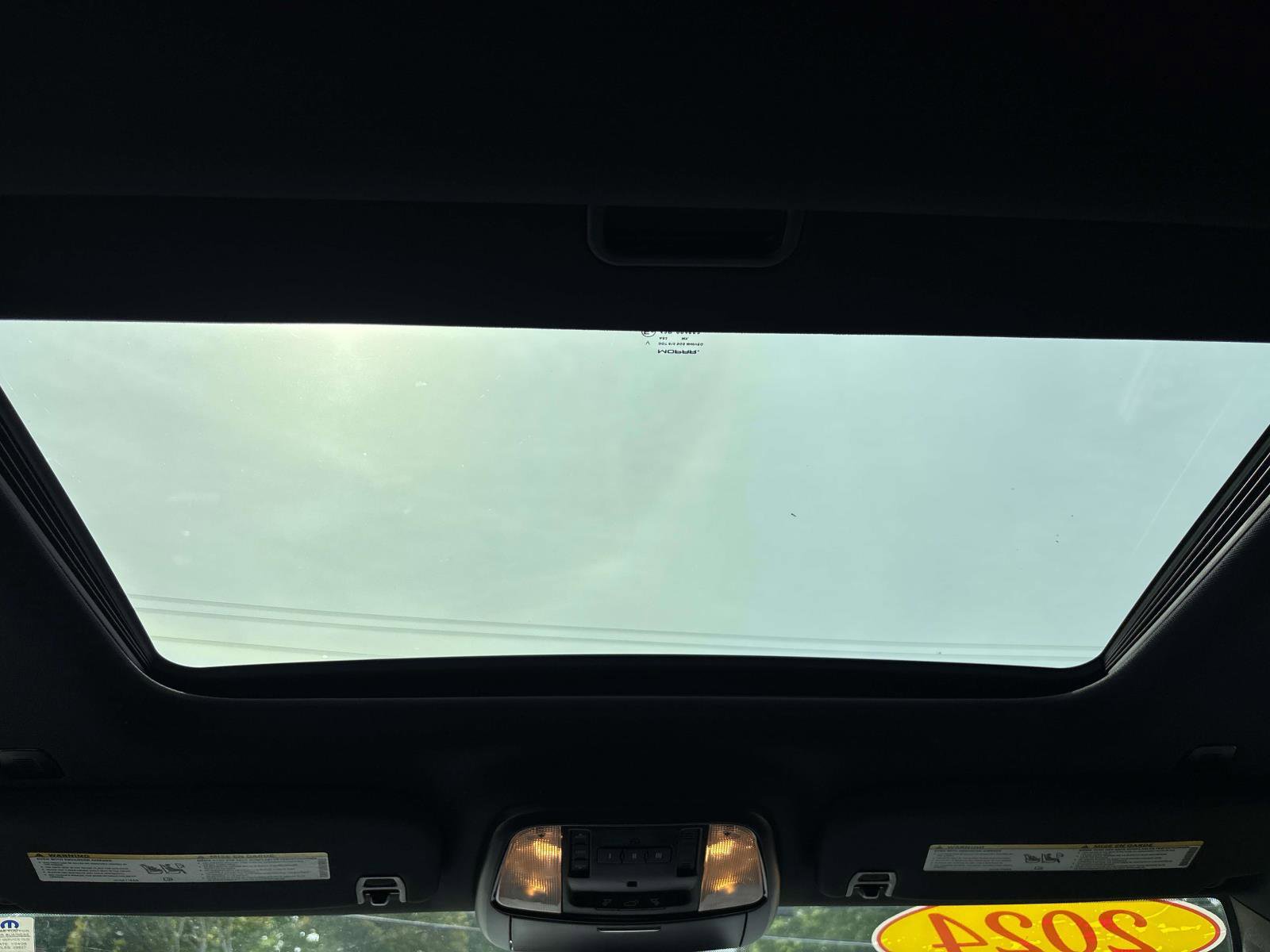 Used 2024 Dodge Durango GT image 11