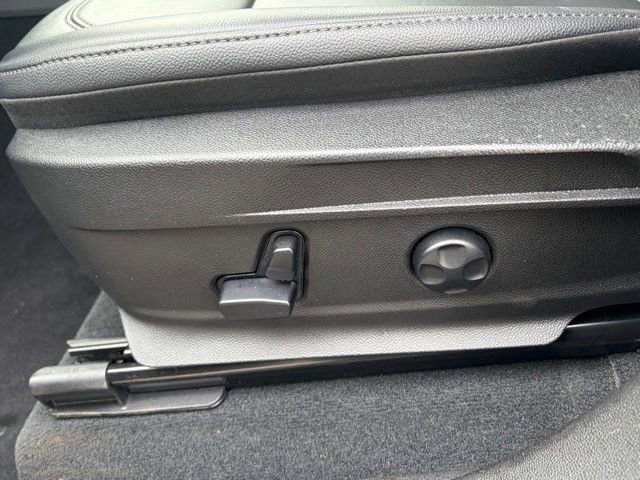 Used 2023 Alfa Romeo Stelvio Ti image 23