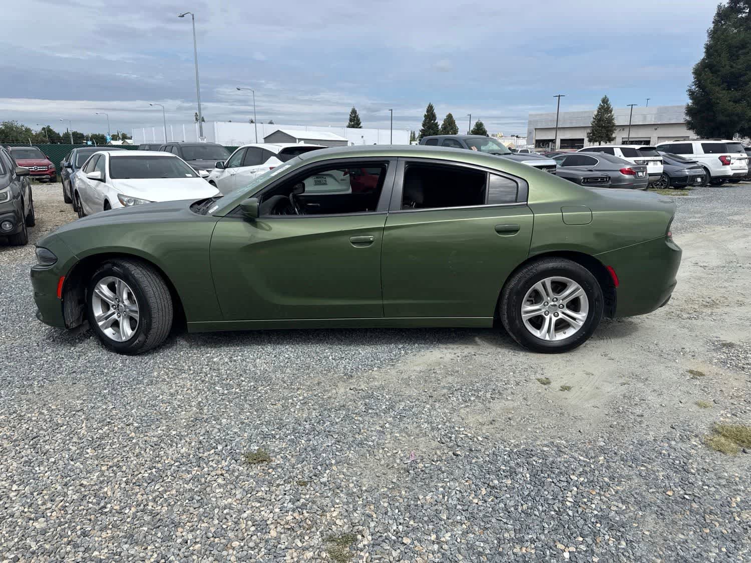 Used 2022 Dodge Charger SXT RWD image 8