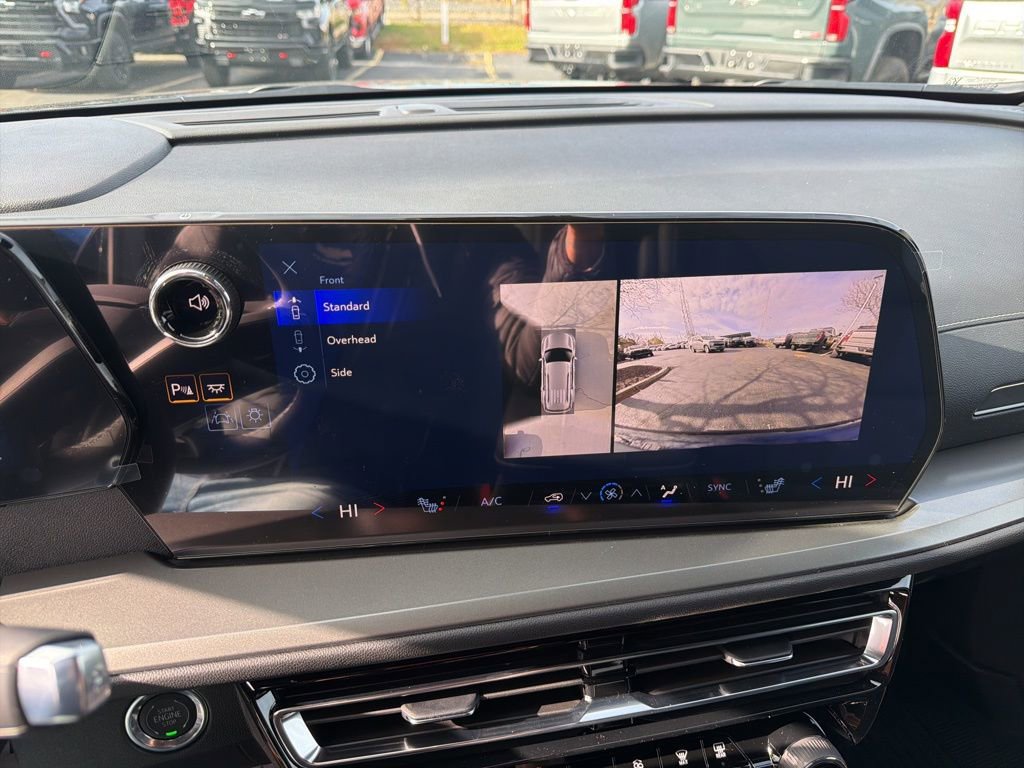 New 2026 Chevrolet Traverse LT w/ Midnight/Sport Edition image 10