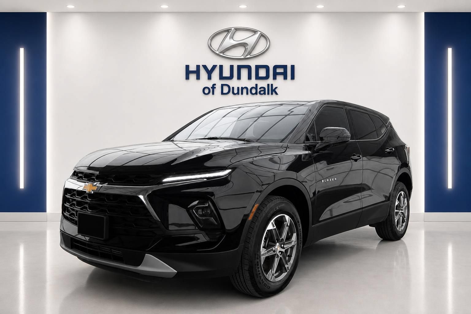 Used 2026 Chevrolet Blazer LT FWD image 3