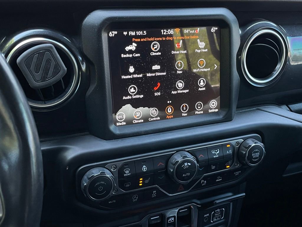 Used 2021 Jeep Wrangler Unlimited Sahara AWD/4WD image 16