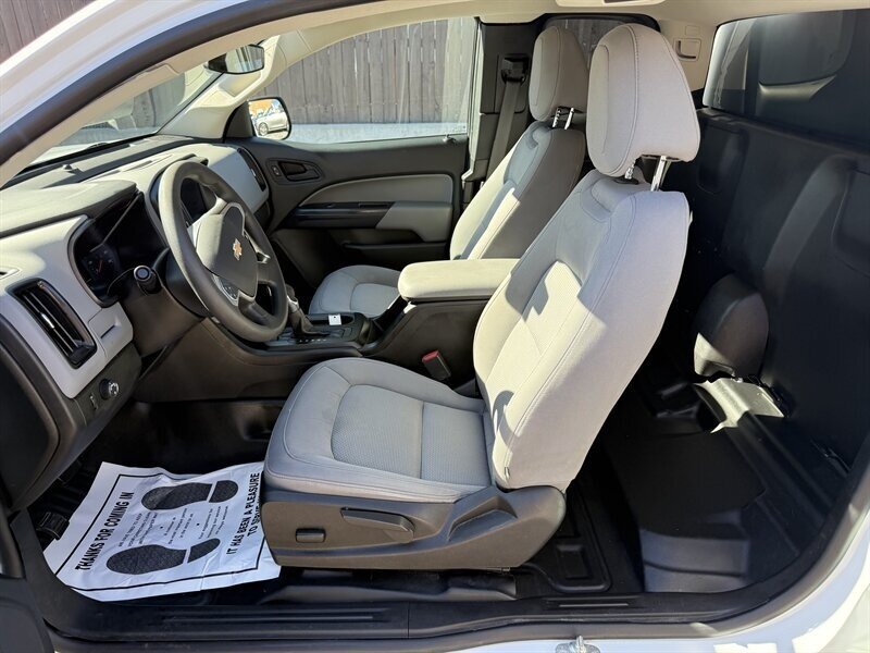 Used 2022 Chevrolet Colorado W/T w/ WT Convenience Package RWD image 13