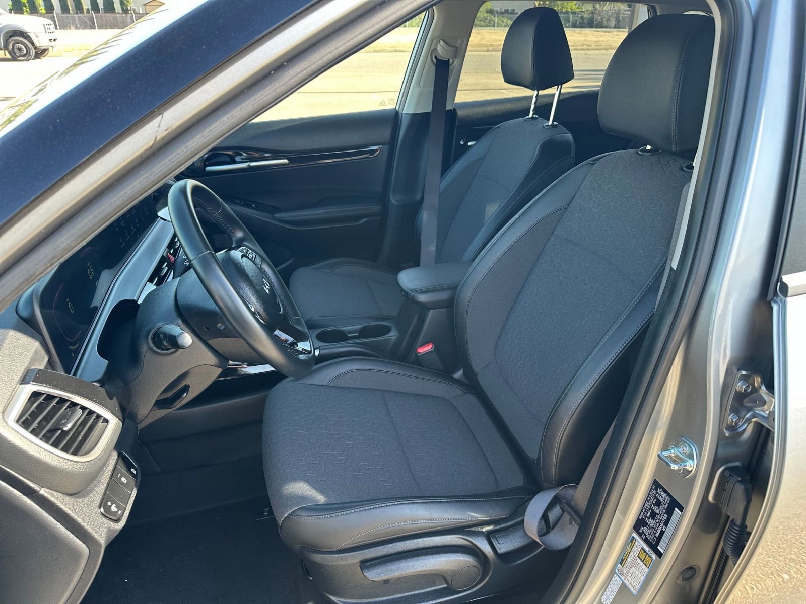 Used 2025 Kia Seltos S FWD image 37