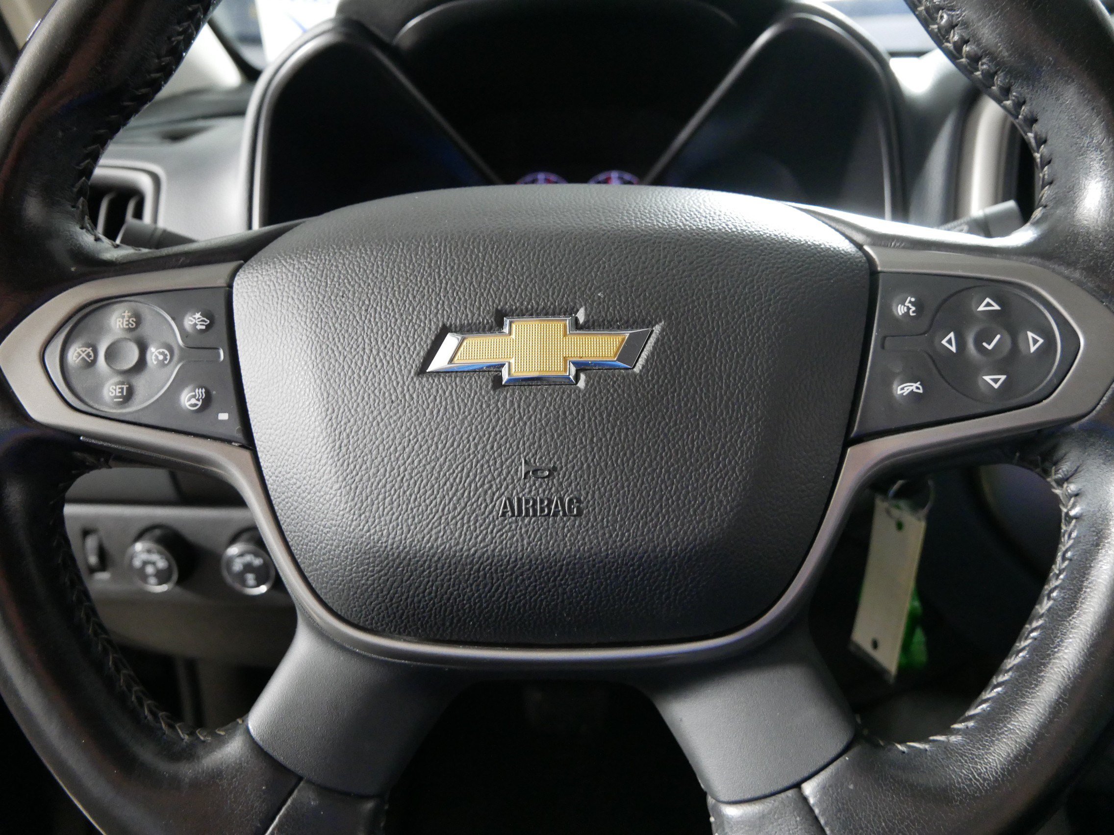 Certified 2021 Chevrolet Colorado Z71 w/ Safety Package AWD/4WD image 25