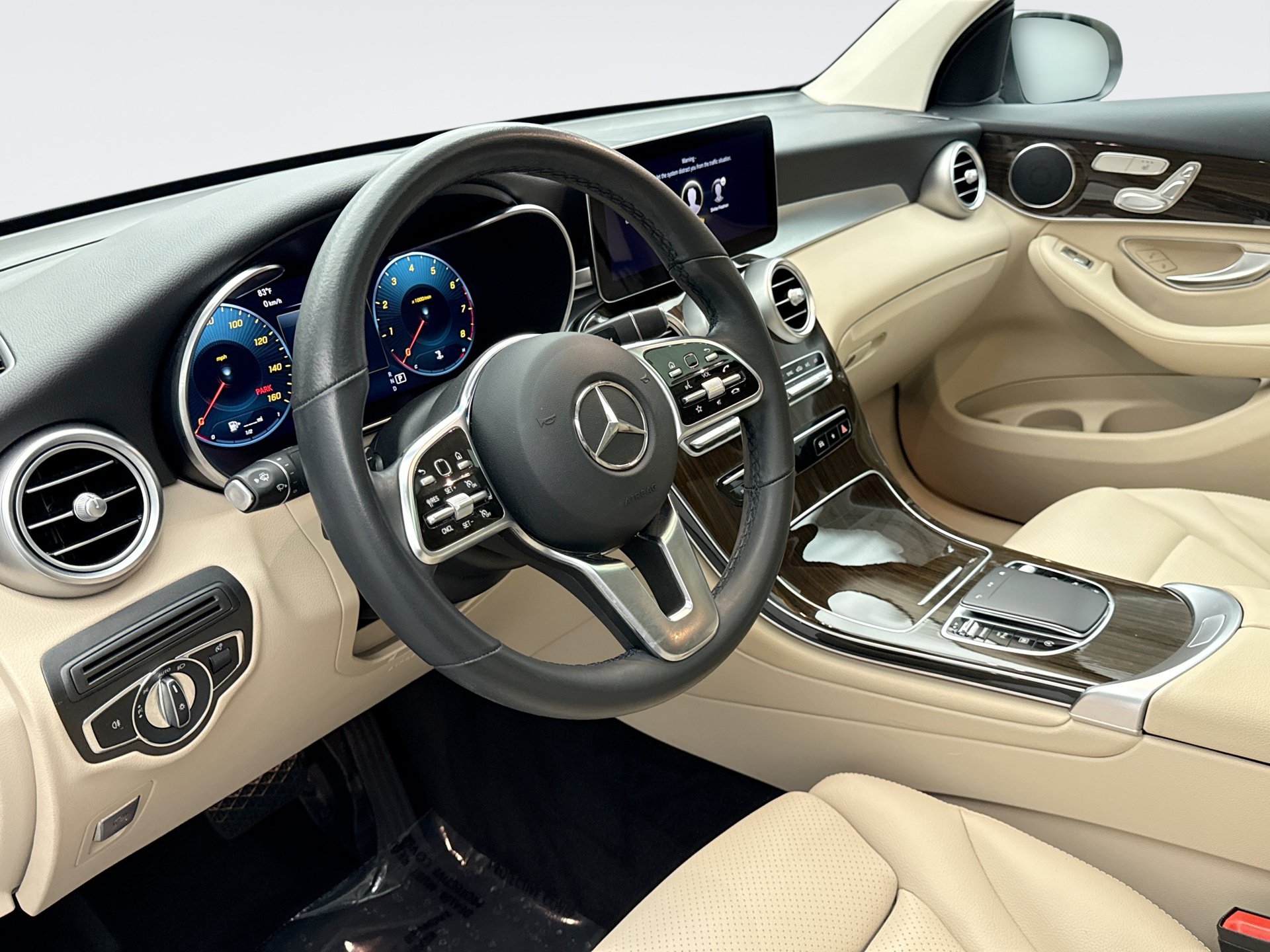 Used 2023 Mercedes-Benz GLC 300 4MATIC Coupe image 10