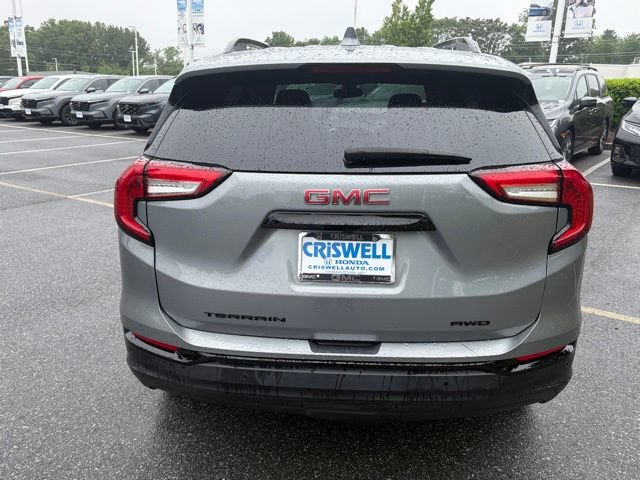 Used 2023 GMC Terrain SLE w/ Driver Convenience Package AWD/4WD image 6