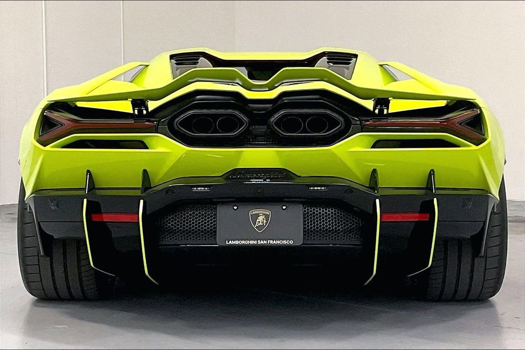 Used 2025 Lamborghini Revuelto AWD/4WD image 5