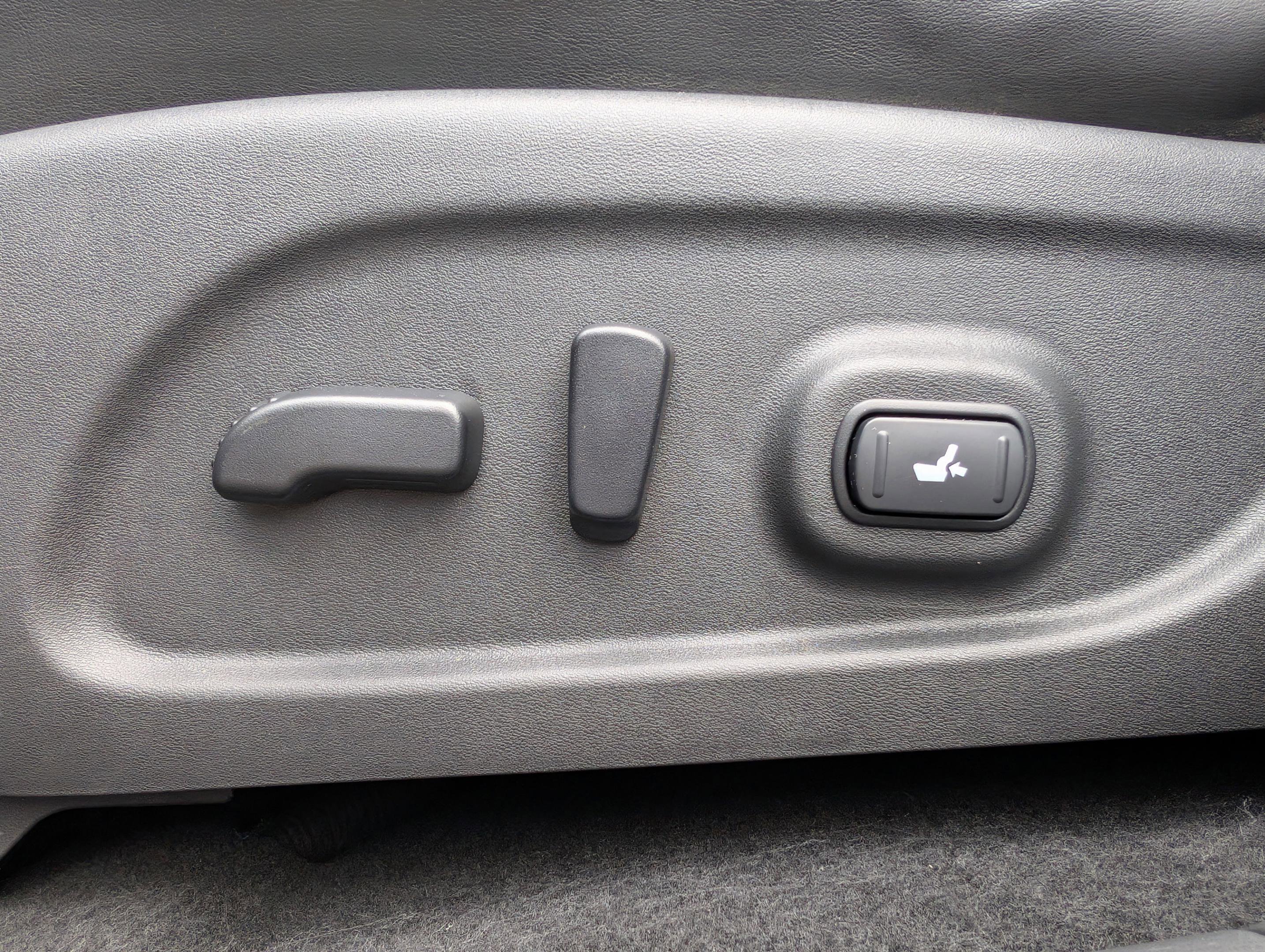 Used 2015 INFINITI QX60 AWD w/ Premium Plus Package image 14