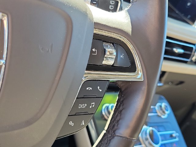 Used 2023 Lincoln Nautilus Reserve AWD/4WD image 13