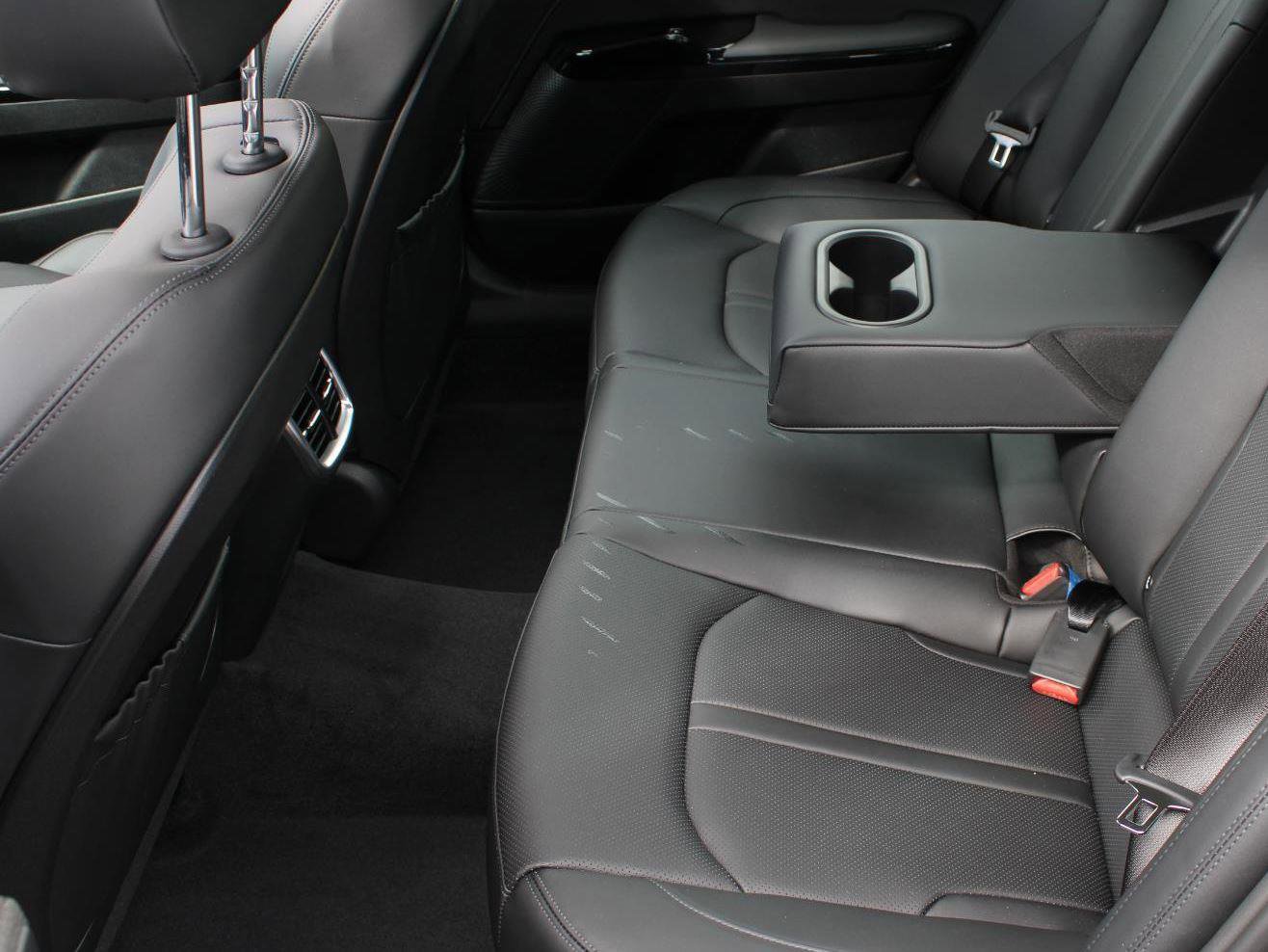 New 2025 Kia K5 EX image 18