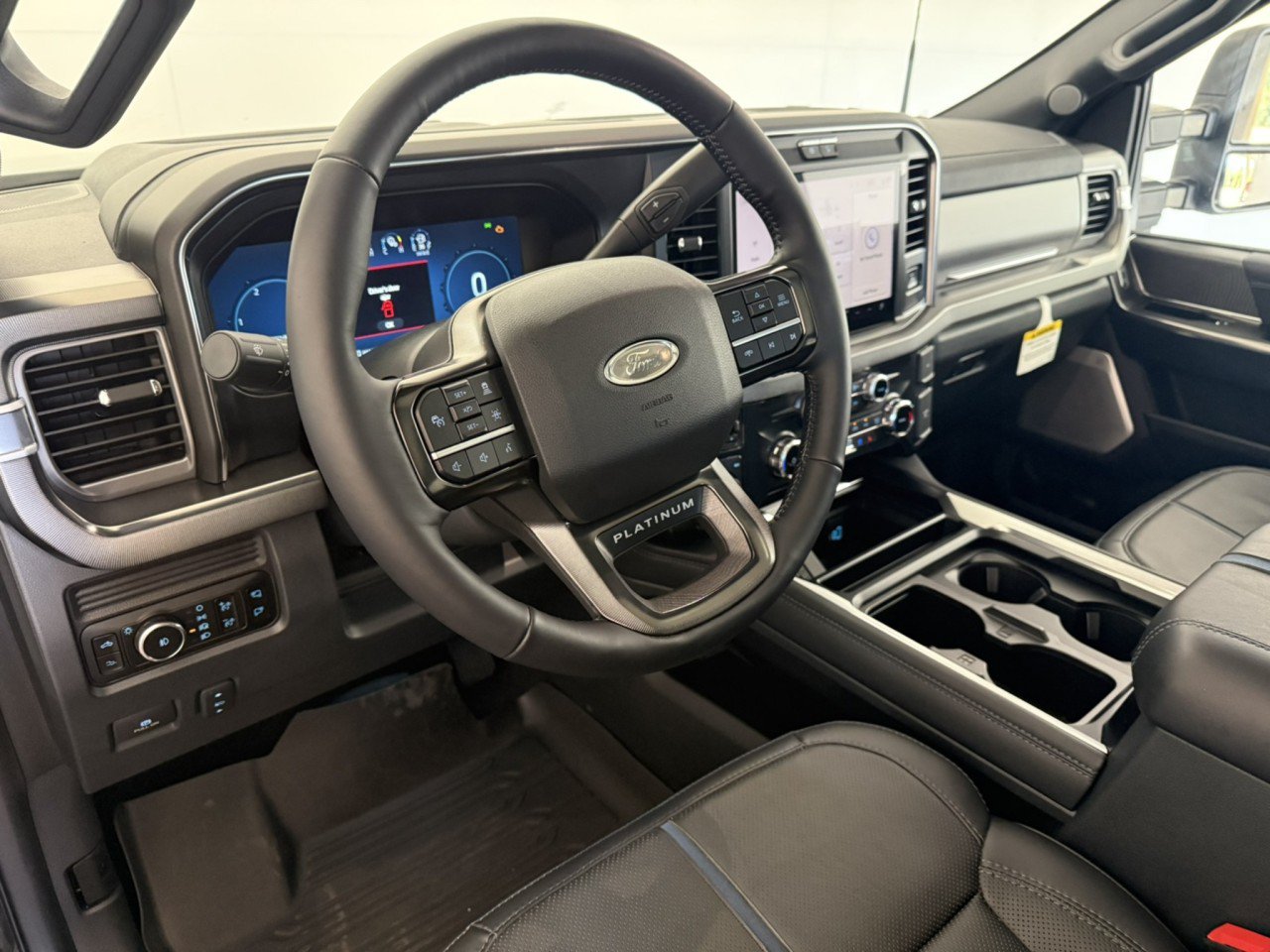 Certified 2025 Ford F250 Platinum AWD/4WD image 18