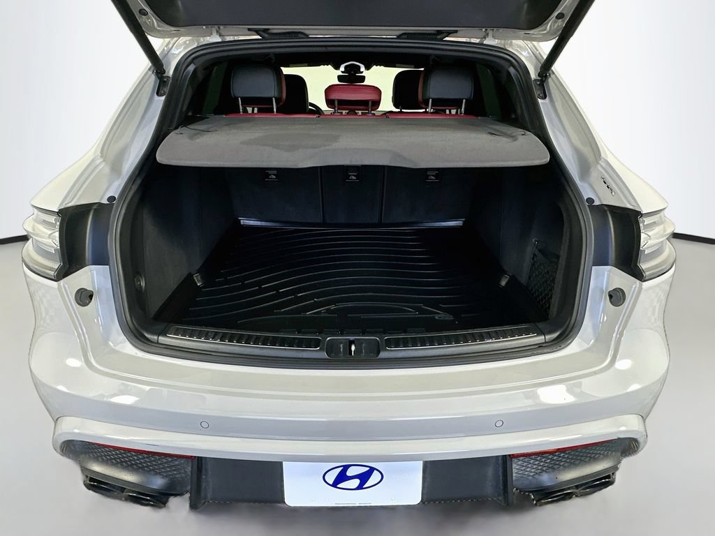 Used 2023 Porsche Macan S AWD/4WD image 27