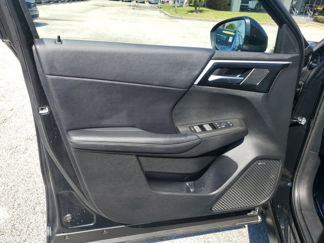 Used 2025 Mitsubishi Outlander SE AWD/4WD image 18