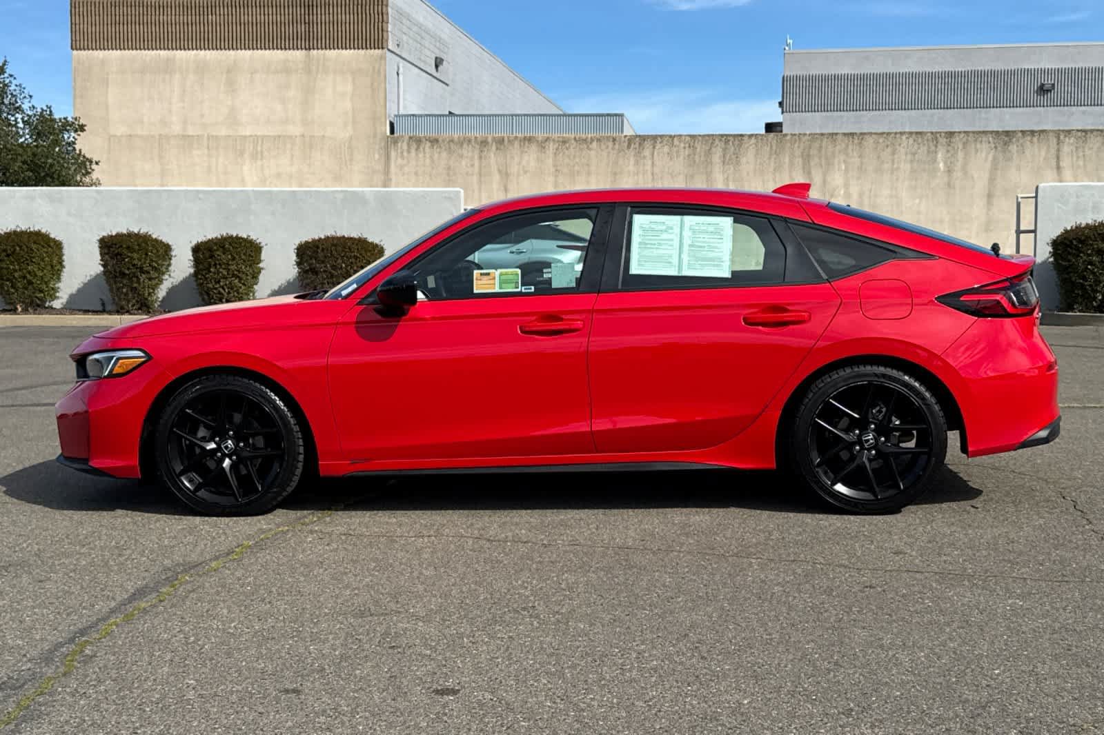 Used 2025 Honda Civic Sport image 9