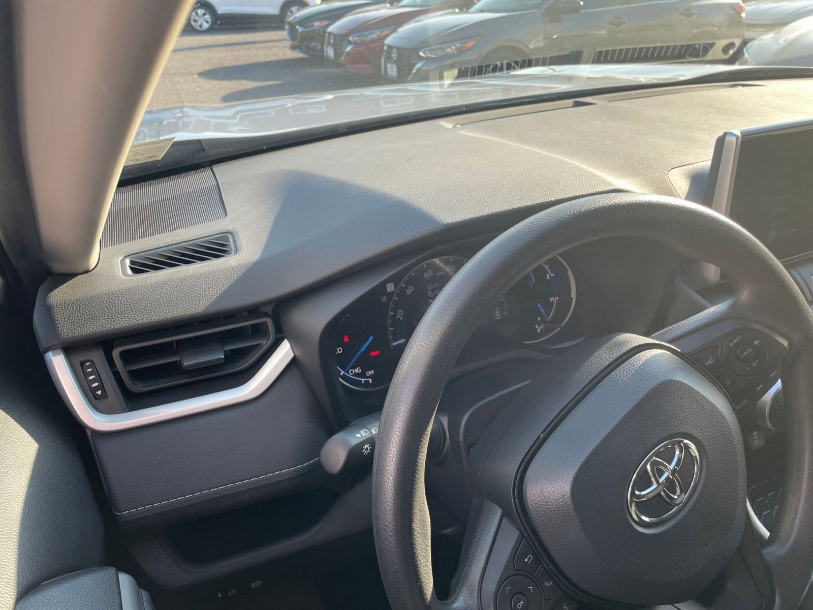 Used 2025 Toyota RAV4 LE image 34