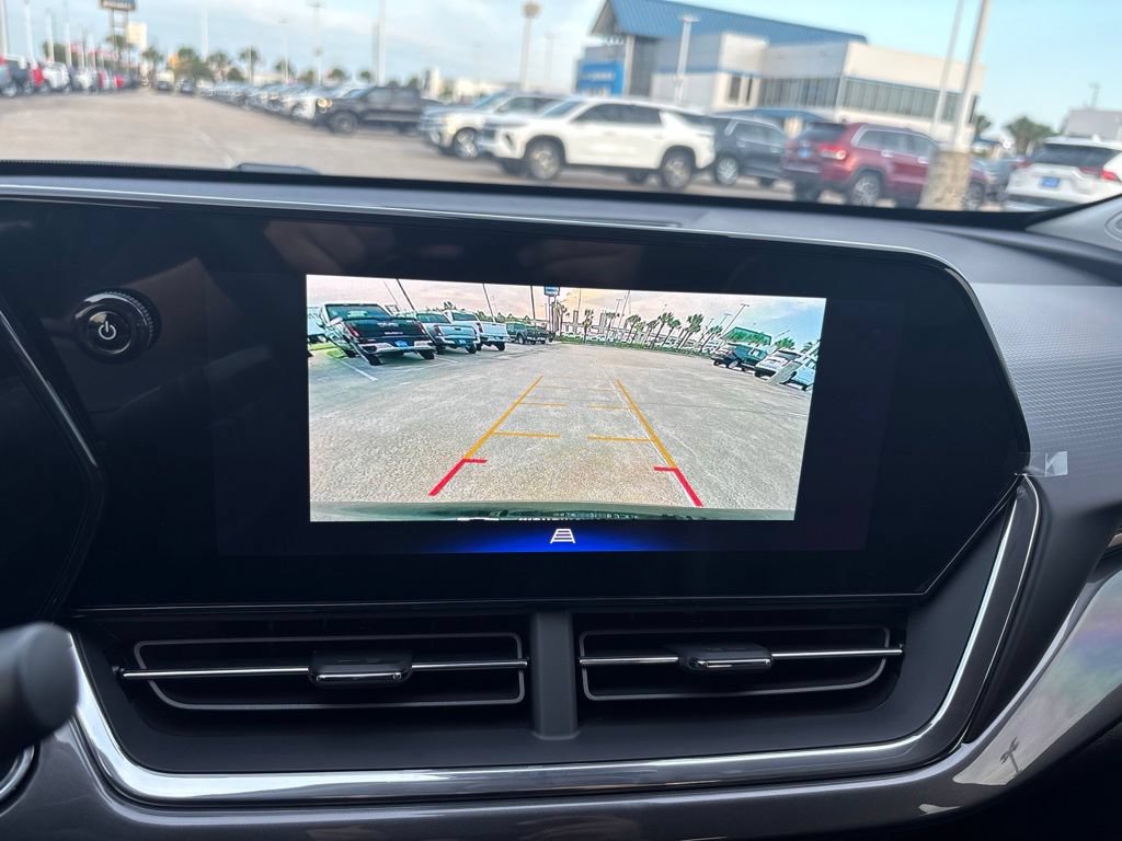 New 2026 Chevrolet Trax ACTIV w/ Driver Confidence Package FWD image 23