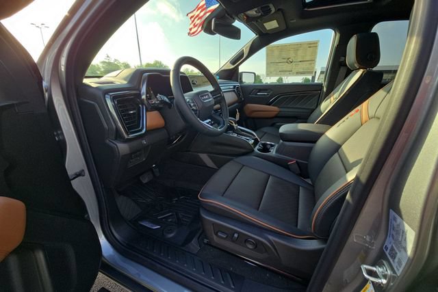 New 2026 GMC Canyon AT4 w/ Technology Plus Package AWD/4WD image 10