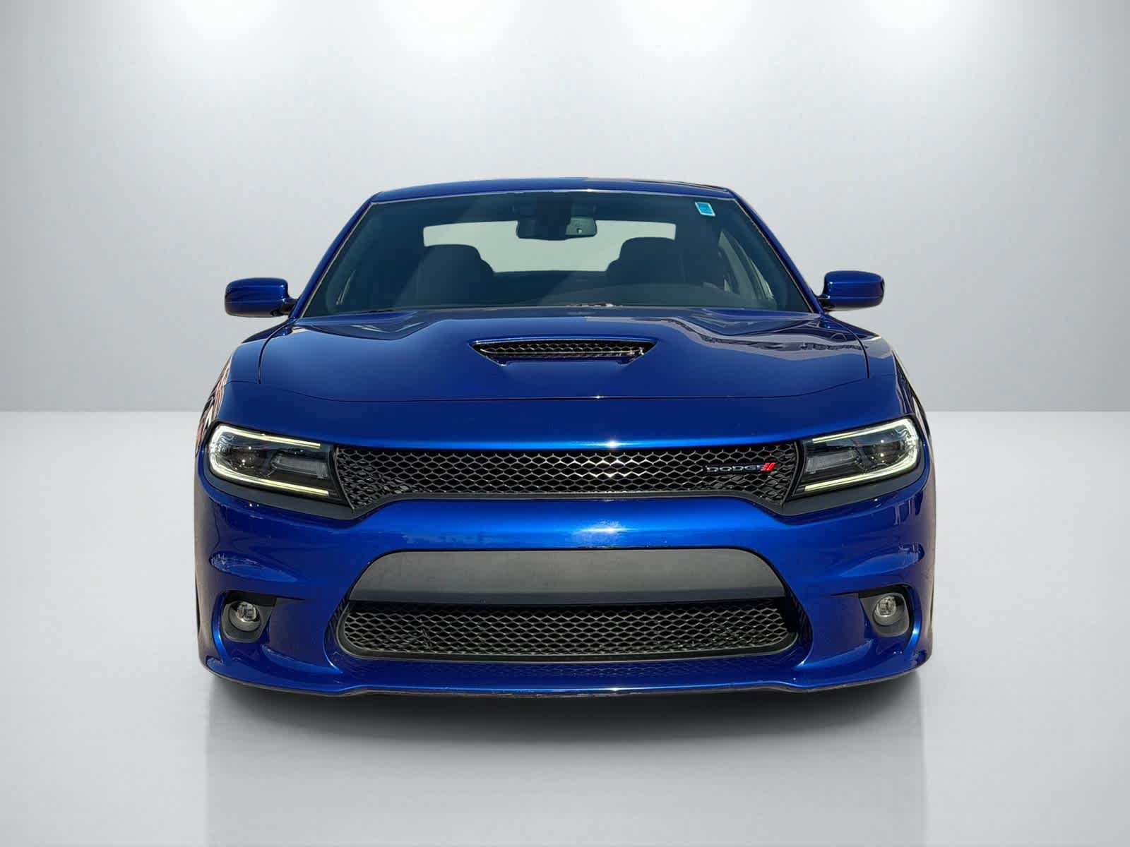 Used 2019 Dodge Charger SXT RWD image 11