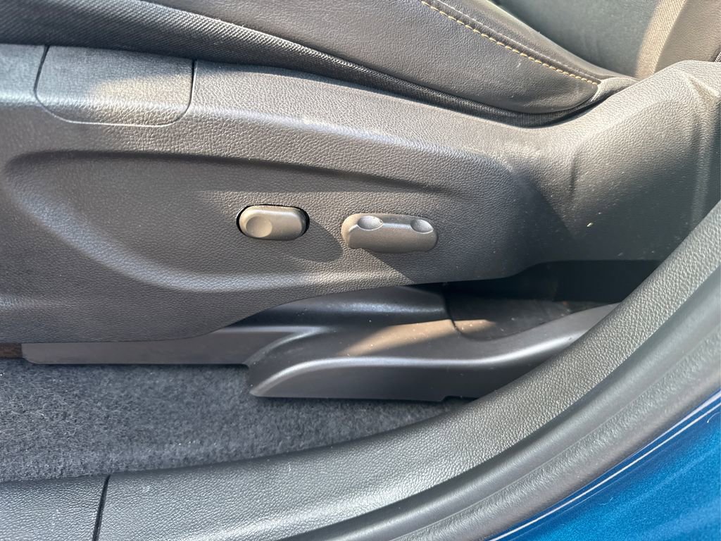 Used 2020 Chevrolet Trax LT w/ Driver Confidence Package image 33