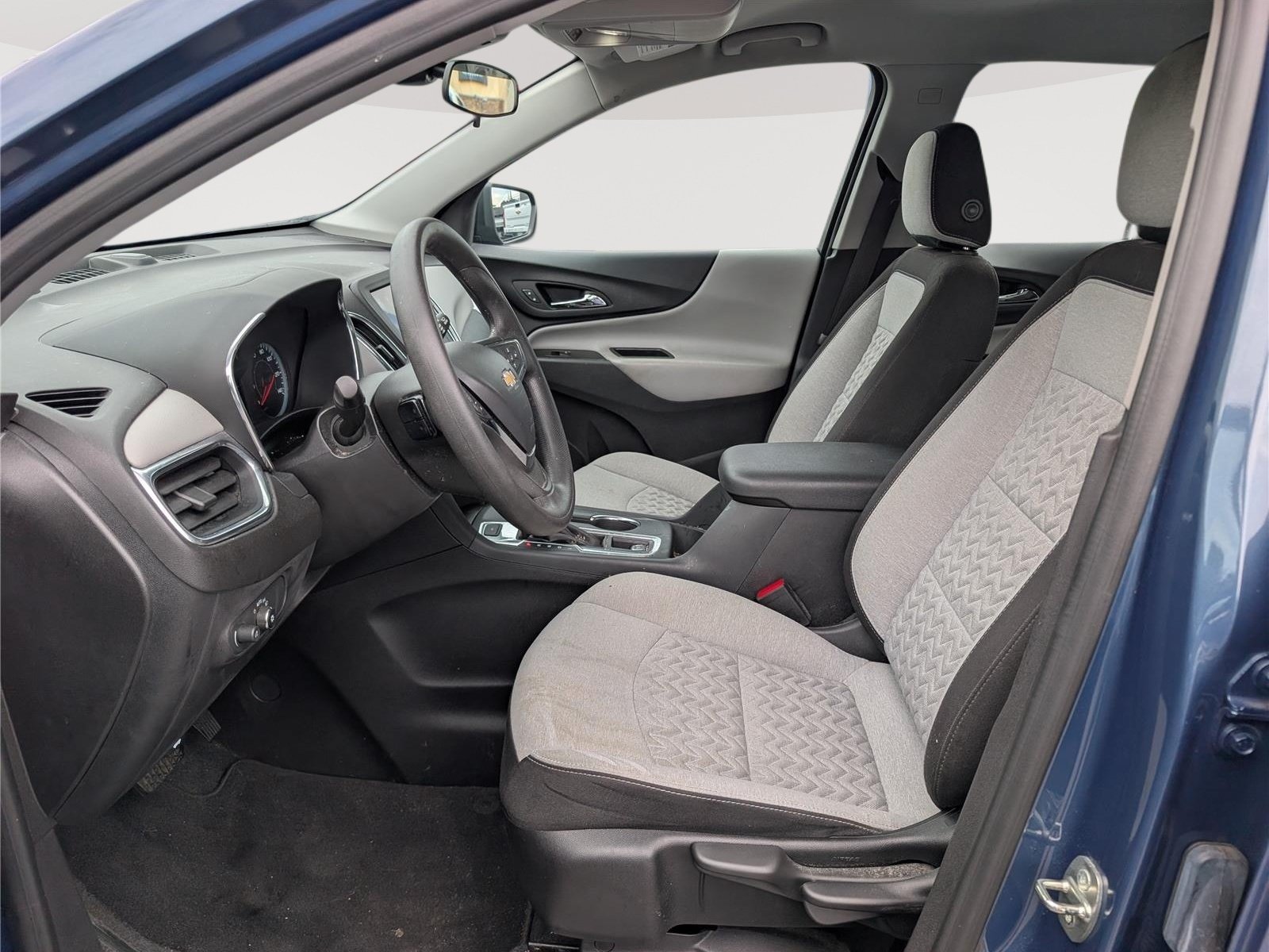 Used 2024 Chevrolet Equinox LS w/ Driver Confidence II Package AWD/4WD image 15