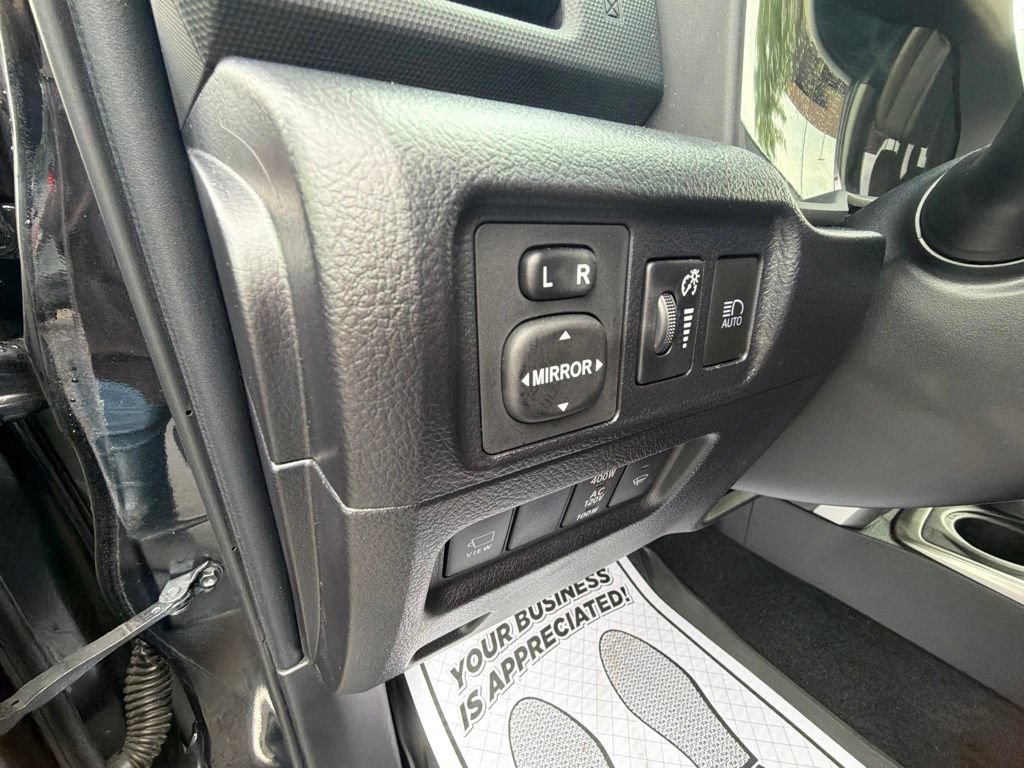 Used 2024 Toyota 4Runner Limited AWD/4WD image 27