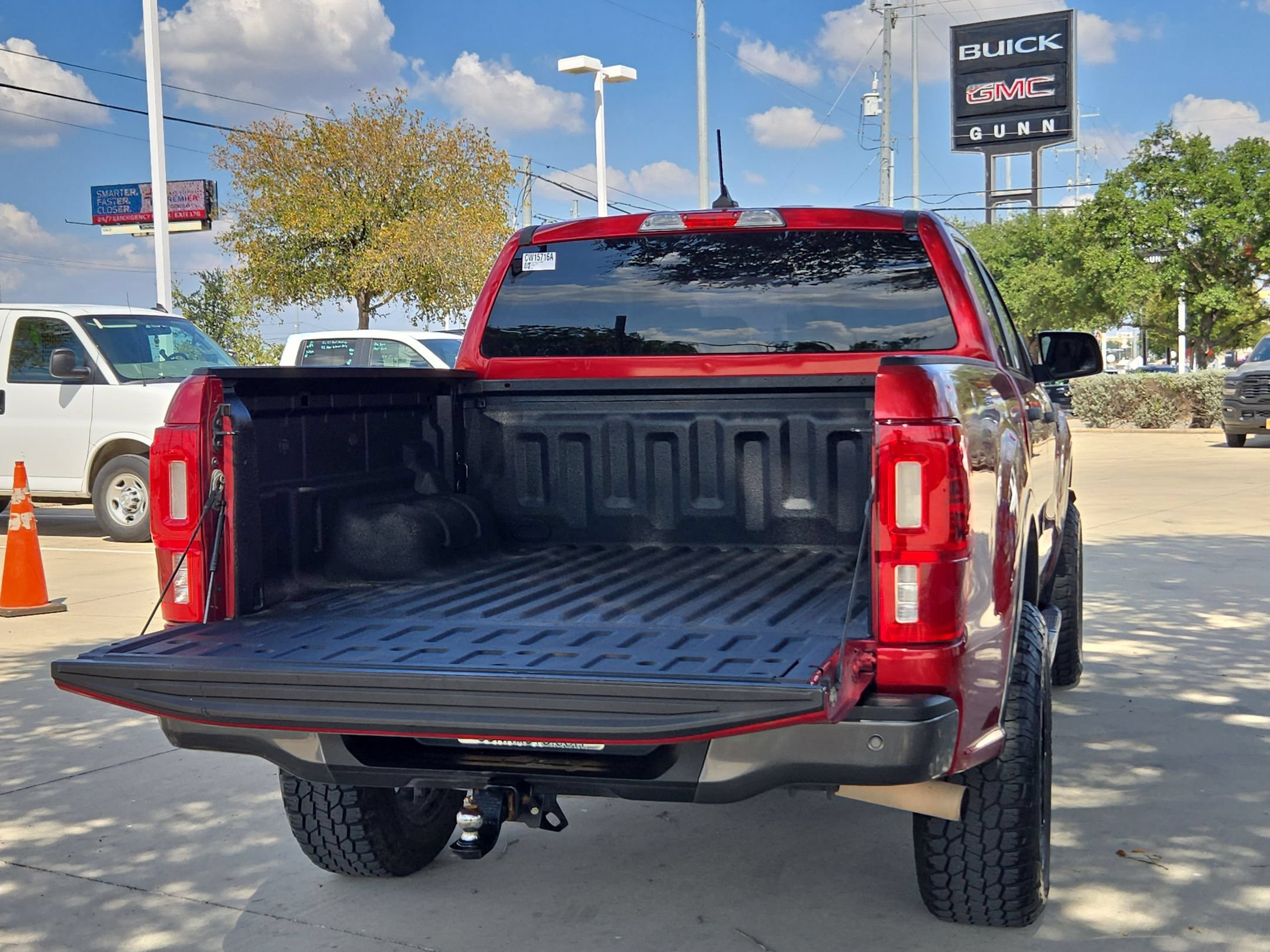 Used 2020 Ford Ranger XLT w/ Equipment Group 301A Mid RWD image 23