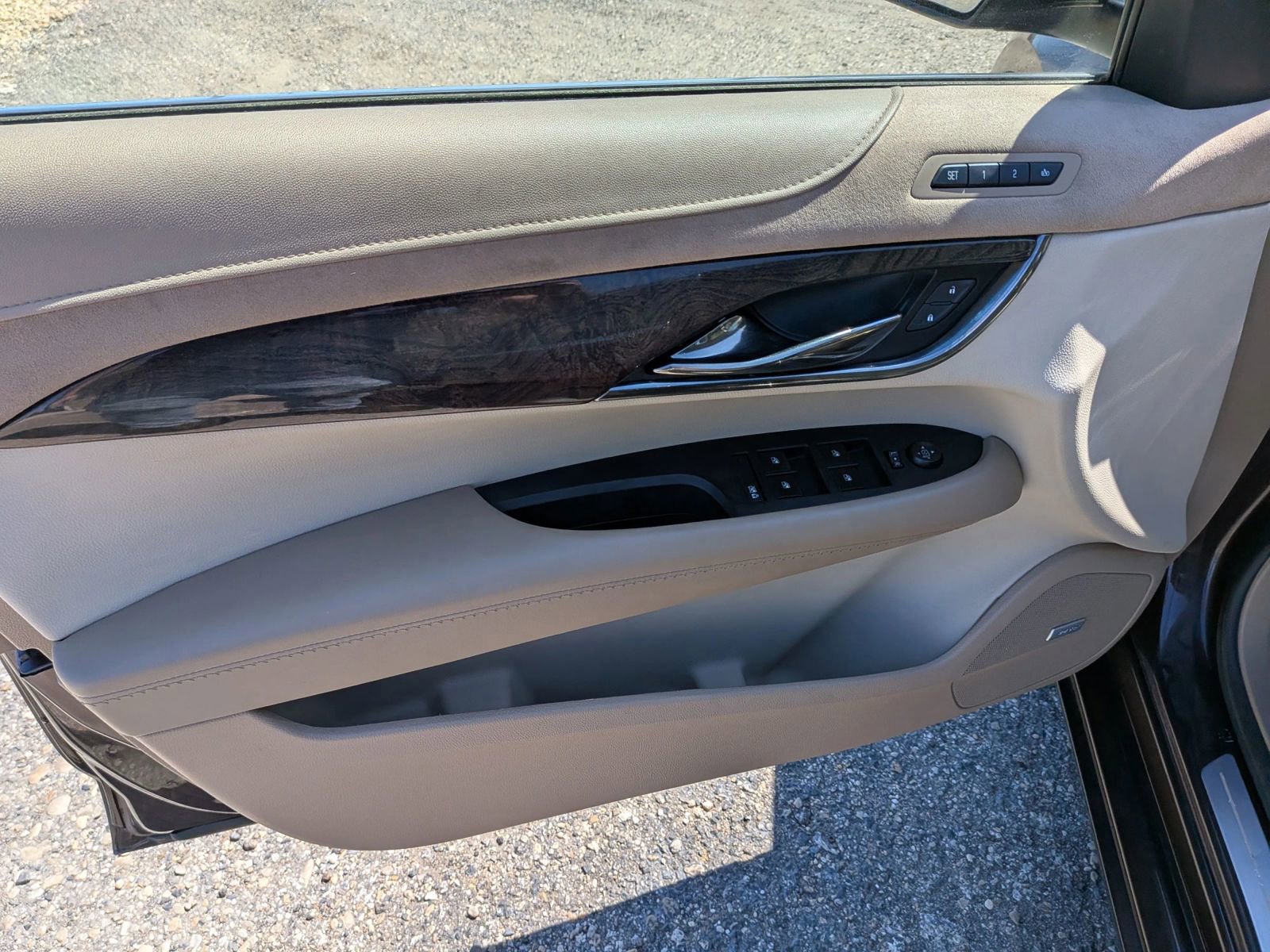 Used 2016 Cadillac ATS Luxury w/ Sun And Sound Package image 24