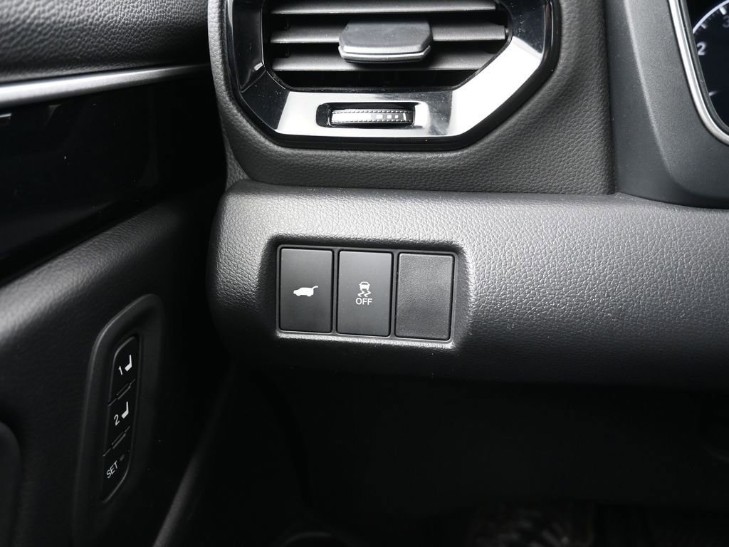 Used 2024 Honda Pilot Touring image 19