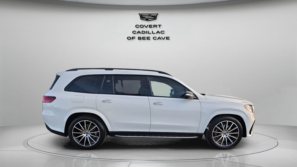 Used 2026 Mercedes-Benz GLS 580 4MATIC image 11